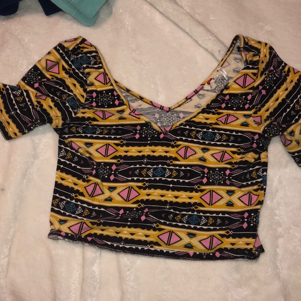 crop tee